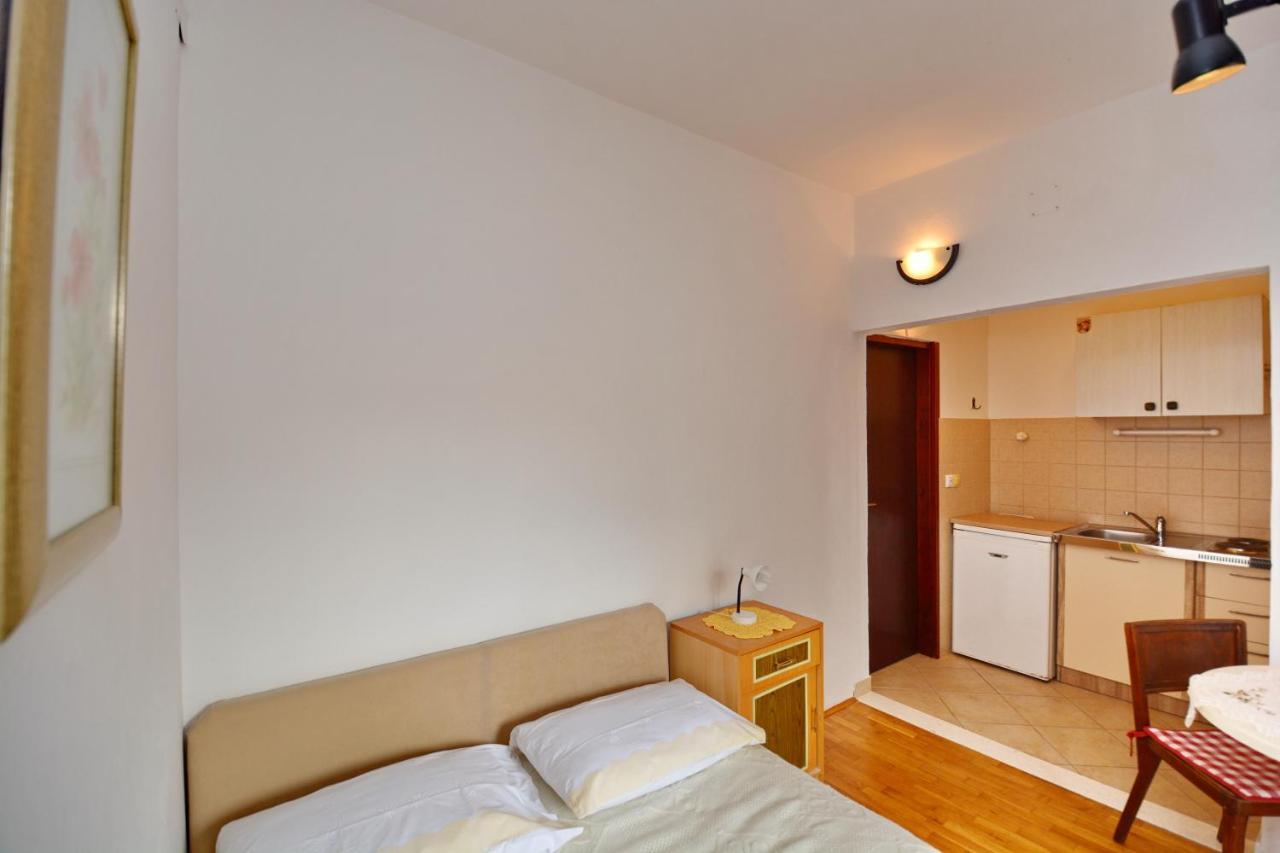 Apartmani Irena Ciovo Trogir Exterior photo