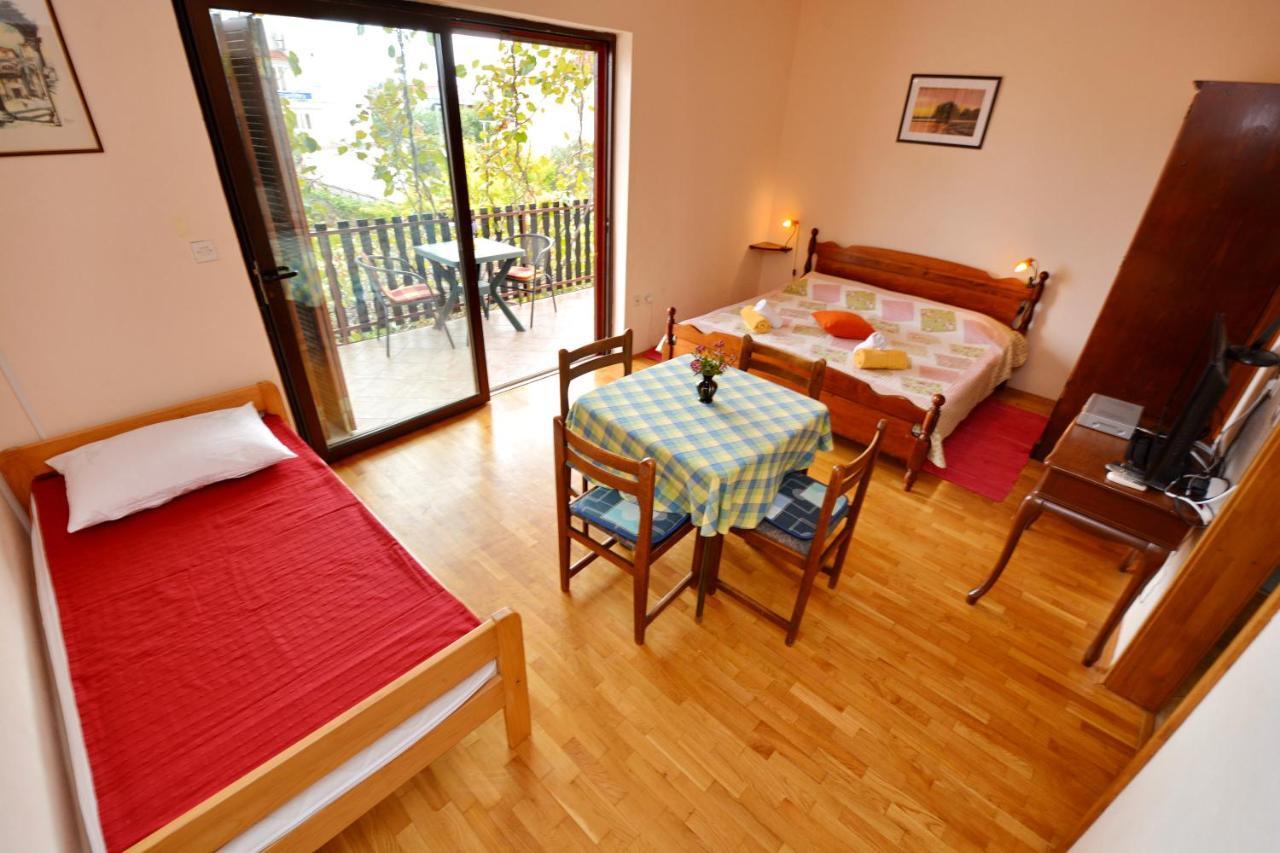 Apartmani Irena Ciovo Trogir Exterior photo