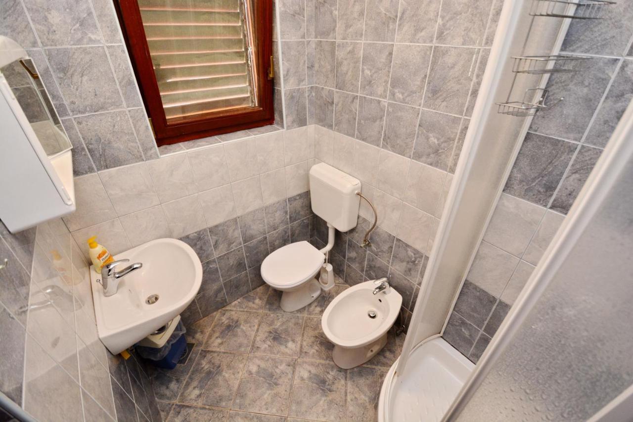 Apartmani Irena Ciovo Trogir Exterior photo