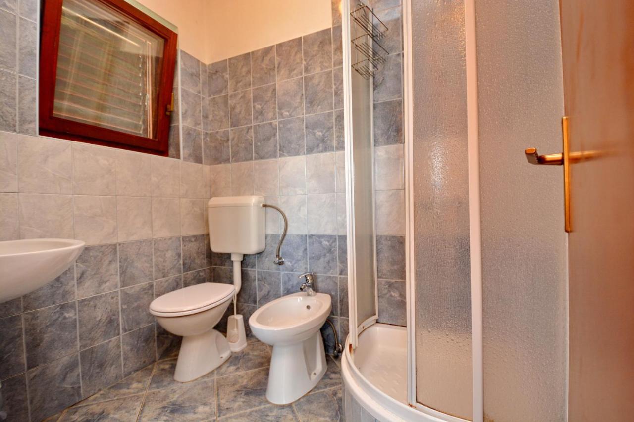 Apartmani Irena Ciovo Trogir Exterior photo